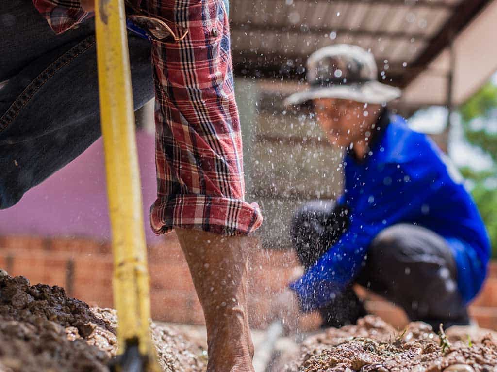 Must We Fix Any Leakage In Sewer Pipes Immediately? 2 Sewer line repair